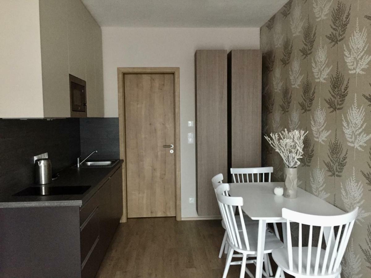 Zlaty Apartman Dolna Morawa Zewnętrze zdjęcie